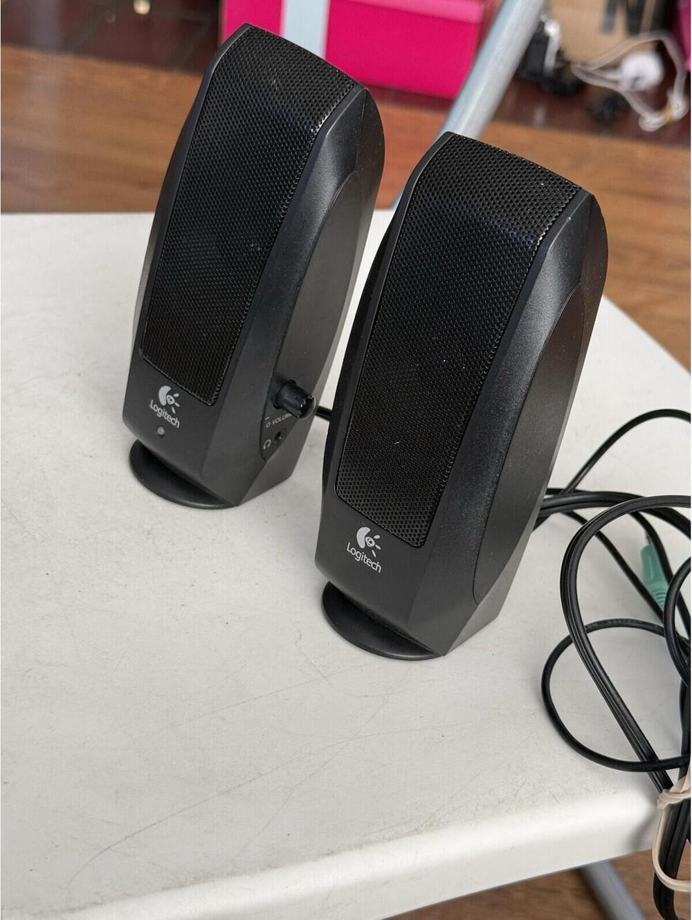 Logitech S120 Desktop Speaker System - Black